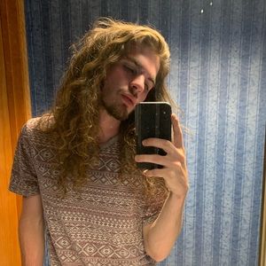 Meet your Posher, Carter